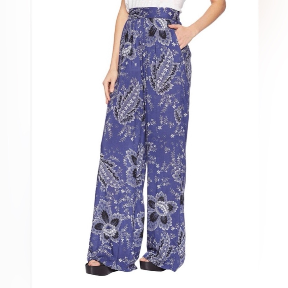 Wide leg BCBG floral pants -small